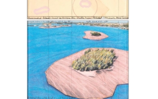 Vue du projet d'encerclement des îles de la baie Biscaye à Miami, réalisé par Christo et Jeanne-Claude en 1983, en couverture du catalogue